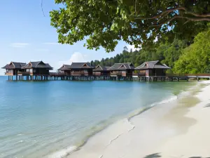 綠中海度假村 - 全球奢華精品酒店