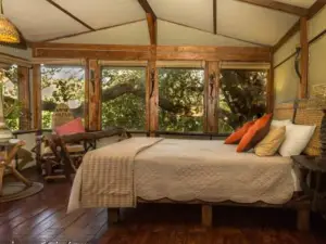 Chinderera Eco Lodge