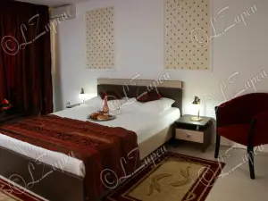 Hotel Royal 2