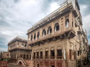 WelcomHeritage Badi Kothi
