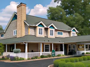 Hearthstone Inn & Suites