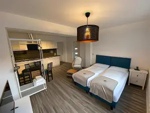 Hotel Apartments Restaurant Cala Luna
