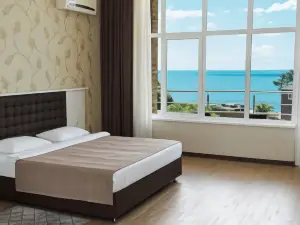 Light House (Лайт Хаус)