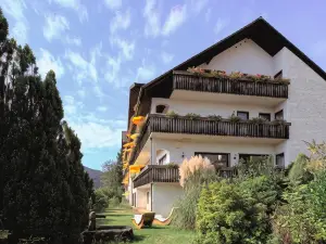 โรงแรมเชาอินส์ลันด์