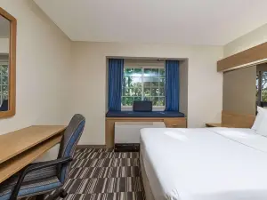 Baymont Inn & Suites by Wyndham Anchorage Airport