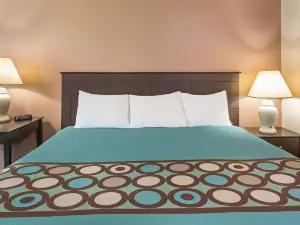 Super 8 by Wyndham Austin MN