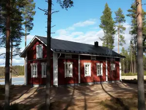 Ahmalammen mökkikylä