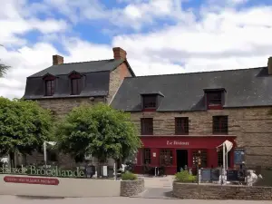 Logis Hotel, Restaurant et Spa le Relais de Broceliande