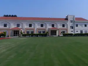 Hotel Garden Court