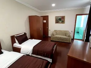 Gabala Karvan Hotel