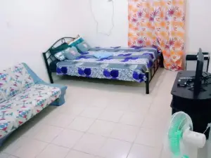 Urban Deca Tondo Manila by Gracey's Place Unit 3