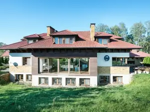 Villa Victoria