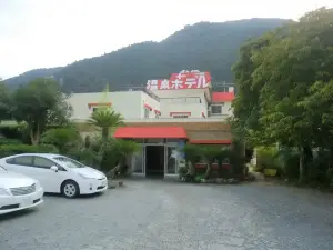 Nanadaru Onsen Hotel