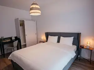 Nuez Apartments