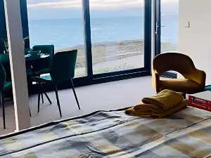 Luxury Beach Front Rooms- PMA