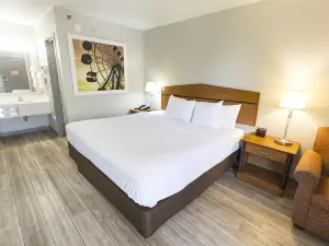 Days Inn by Wyndham Florence Cincinnati Area