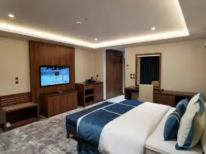 Aman Suites Hotel - Ahad Rafidah