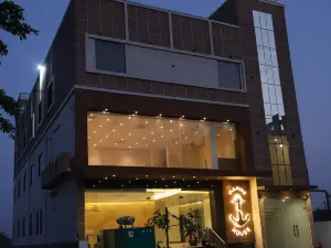 HOTEL MARINE HOUSE