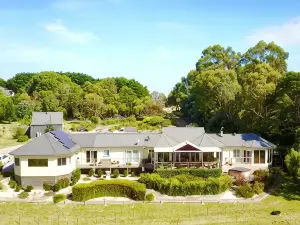 Llarrinda Bed & Breakfast