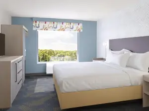 ホーム2 スイーツ バイ ヒルトン ヘルナンド