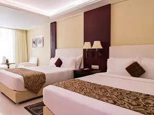 Akshat Hotel