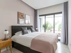 limehome Barcelona Rector Triado