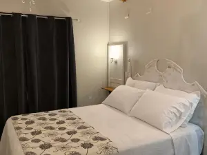 Hostel Chaman