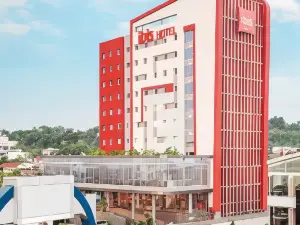 イビス マナド シティ センター ブールバール