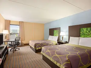 슈퍼 8 바이 윈덤 마운트 로럴 호텔