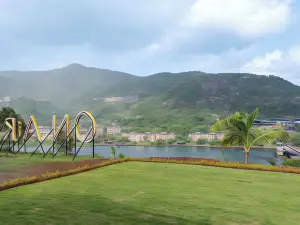 CosmicStays on Air Villa - Best Lakeview of Lavasa