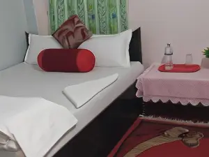 Unique Hotel and Lodge - Pleasure of Homely Stay -