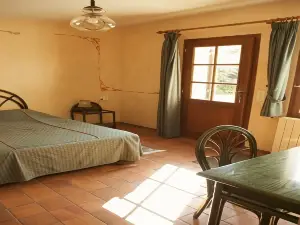 Chambres d'Hôtes les Pierries