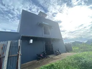 Hotel O Pondok Almirah