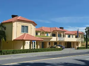 Tuscany Gardens Motor Lodge