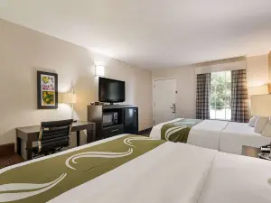 Quality Inn Decherd / Winchester