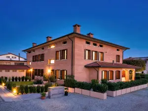 Borgo Tabari Locazione Turistica