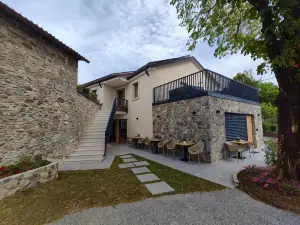 Boutique Rooms by Petrič Winery