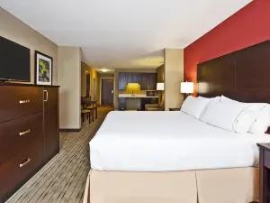 Holiday Inn Express & Suites Springfield - Dayton Area