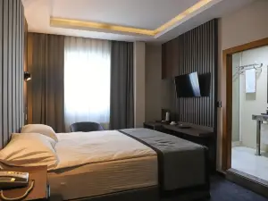Cenas Otel - Cengiz Aslan