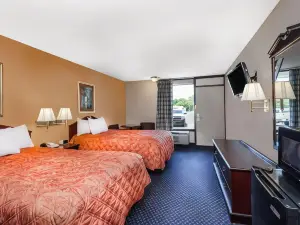 Days Inn by Wyndham Martin