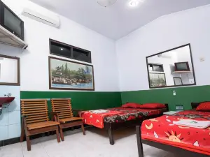 阿迪安婆羅浮屠飯店