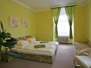 Hotel Zlaty Jelen