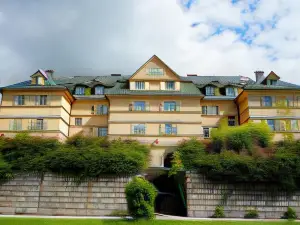 Arnie Apartman