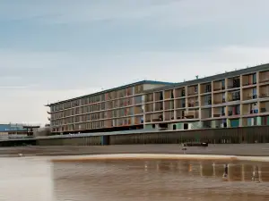 Surftides Hotel