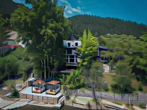 Hotel Tazz - River Front Oasis Collection