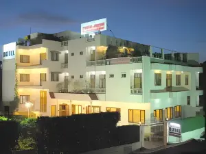 Chandra Pushp Palace