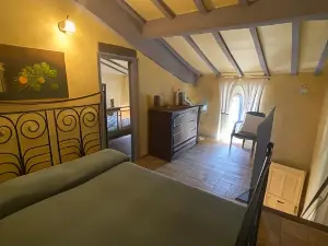 Maison Dina