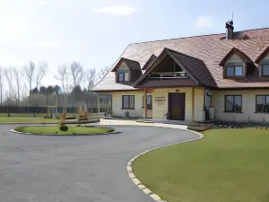 Dworek Dąbrowa