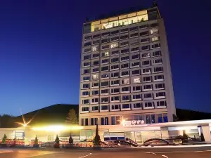 茶勞大飯店