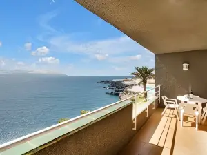 Costa Isora First Line and Pool